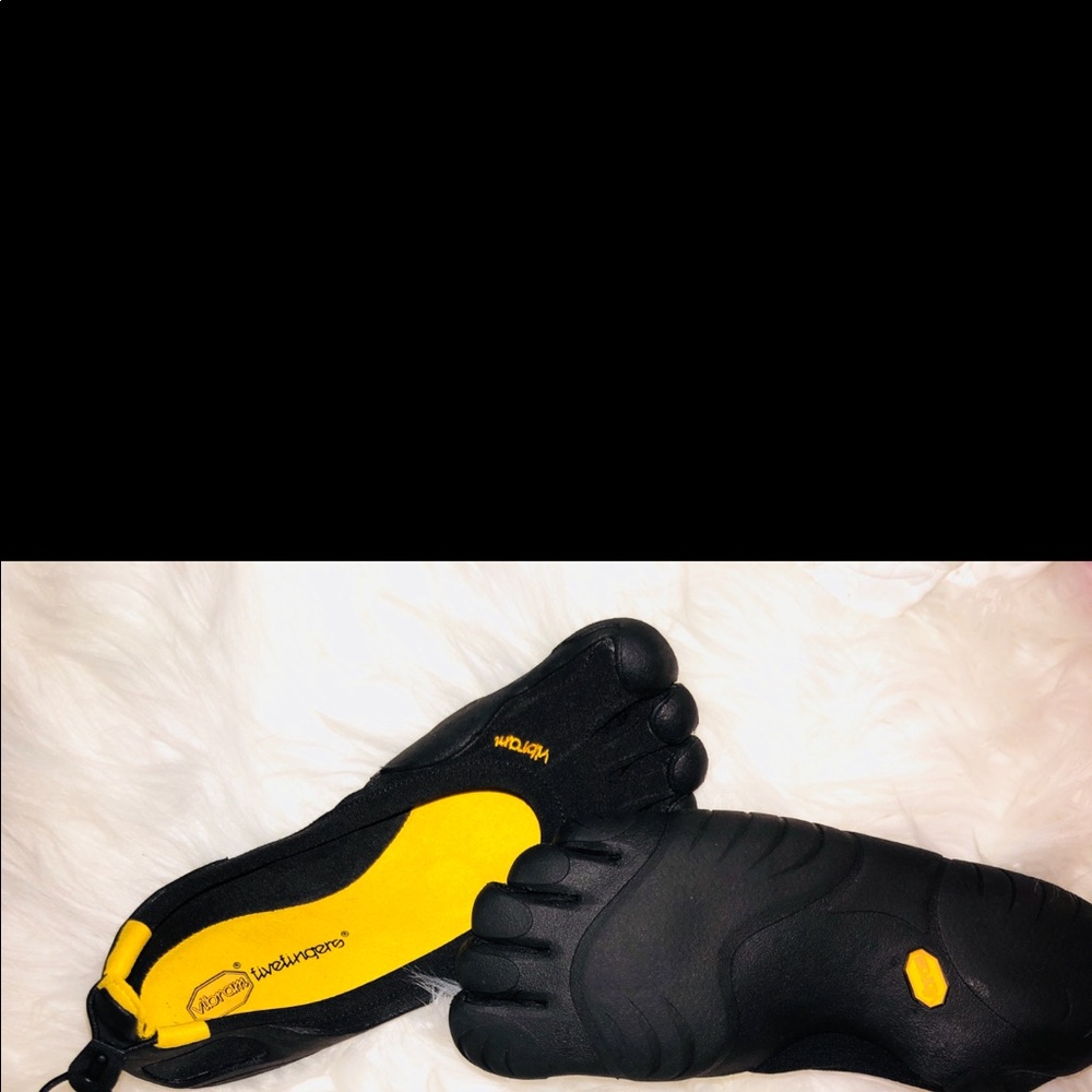 Men’s VIBRAM FIVE FINGERS Toe Shoes 42